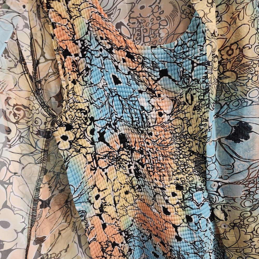 NICOLA Floral Pastel Women's Blouse - Picture 3 of 4